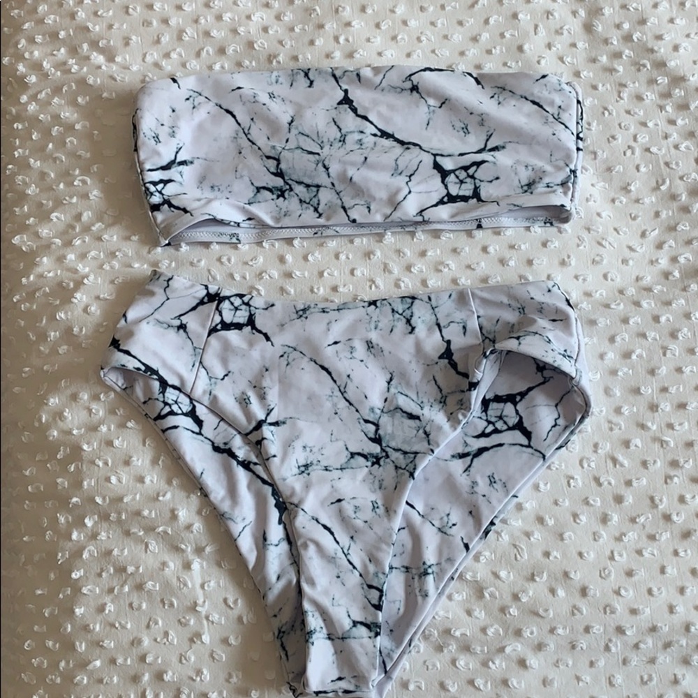 Strapless Bikini